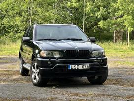BMW X5, 3.0 l., visurgājējs / krosovers
