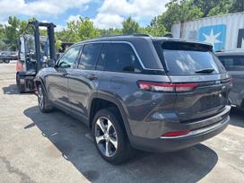 Jeep Grand Cherokee, 2.0 l., off-road / crossover