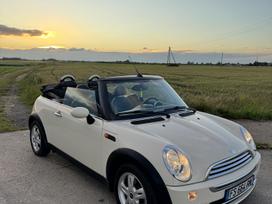 Mini Cooper, 1.6 l., convertible