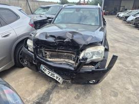 Mercedes-Benz GLK320, 3.0 l., off-road / crossover