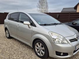 Toyota Corolla Verso, 2.2 l., hatchback