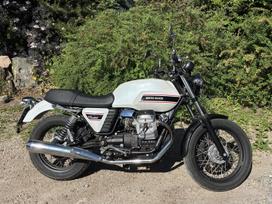 Moto Guzzi V7 744cc, street / classic