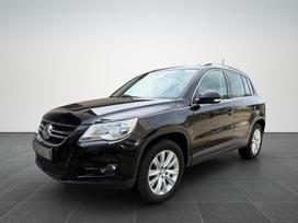 Volkswagen Tiguan, 2.0 l., off-road / crossover