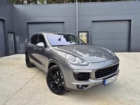 Porsche Cayenne, 4.1 l., off-road / crossover