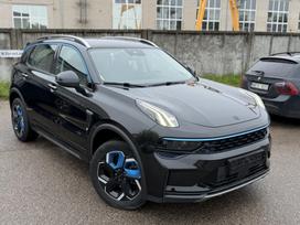 Lynk & Co 01, 1.5 l., off-road / crossover