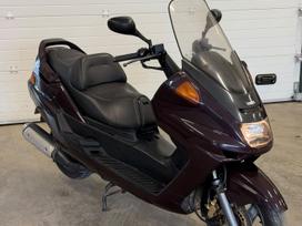 Yamaha Majesty 250cc, motoroleriai / mopedai
