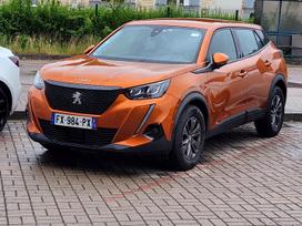 Peugeot 2008, 1.2 l., off-road / crossover