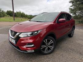 Nissan Qashqai, 1.6 l., off-road / crossover
