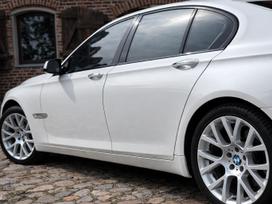 Bmw 750, 4.4 l., sedanas