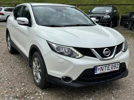 Nissan Qashqai, 1.2 l., off-road / crossover