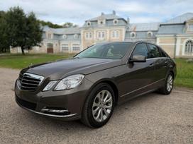 Mercedes-benz E350, 3.5 l., sedanas
