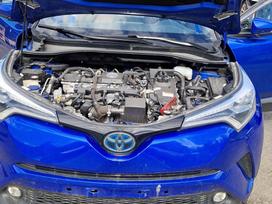 Toyota C-HR dalimis. Chr hybrid dalimis yra visos dalys variklis airbag