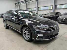 Volkswagen Passat, 1.4 l., Универсал
