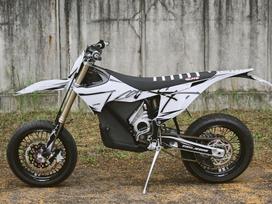 Stark Varg, электрический, supermoto / супермото