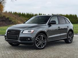 Audi Q5, 3.0 l., off-road / crossover