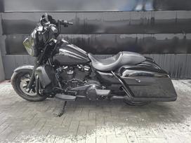 Harley-Davidson FLHTK, kruīza / touring