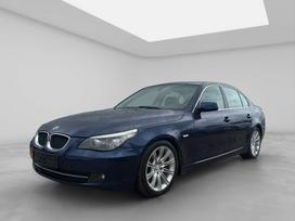 BMW 520, 2.0 l., saloon / sedan