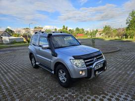 Mitsubishi Pajero, 3.2 l., visureigis / krosoveris
