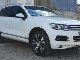 Volkswagen Touareg, 3.0 l., Внедорожник / Кроссовер