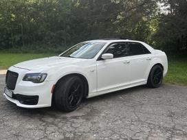 Chrysler 300S, 5.7 l., sedanas