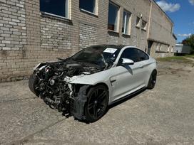 BMW M4, coupe