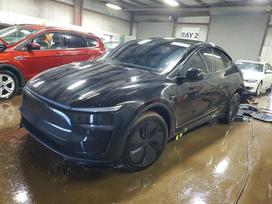 Tesla Model Y, 82 kWh, visureigis / krosoveris