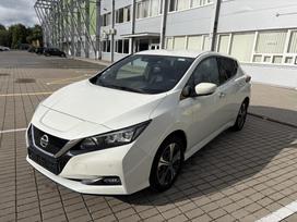 Nissan Leaf, 62 kWh, hatchback