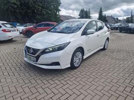 Nissan Leaf, 40 кВт·ч, Хэтчбек