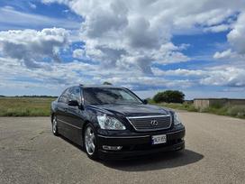 Lexus LS 430, 4.3 l., saloon / sedan