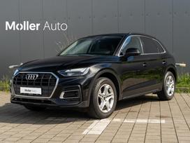 Audi Q5, 2.0 l., off-road / crossover