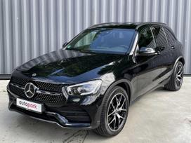 Mercedes-Benz GLC300, 2.0 l., off-road / crossover