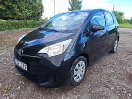 Toyota Verso-S, 1.4 l., hatchback
