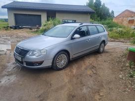 Volkswagen Passat, 2.0 l., universalas