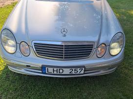 Mercedes-benz E200