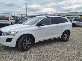 Volvo XC60, 2.4 l., off-road / crossover