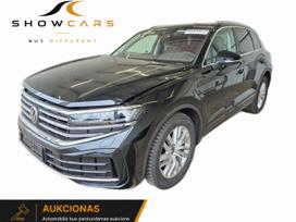 Volkswagen Touareg, 3.0 l., visureigis / krosoveris