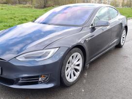 Tesla Model S, 75 kWh, hečbekas