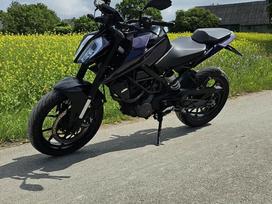 KTM Duke 125cc, street / classic
