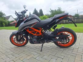 KTM Duke 390cc, street / classic