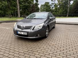 Toyota Avensis, 2.2 l., sedanas