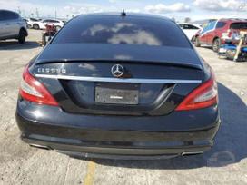 Mercedes-benz Cls550 dalimis. Masina jau
