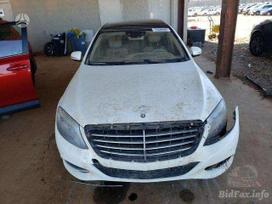 Mercedes-benz S550 dalimis. Automobiliai iš