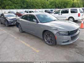 Dodge Charger, 3.6 l., saloon / sedan