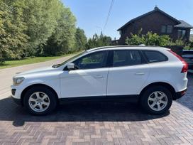 Volvo XC60, 2.0 l., off-road / crossover