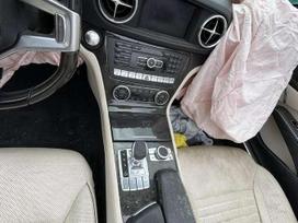 Mercedes-benz Sl550 dalimis. R231 su m278