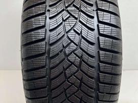 Goodyear UltraGrip Perfomance + 2022m, žieminės 235/35 R19