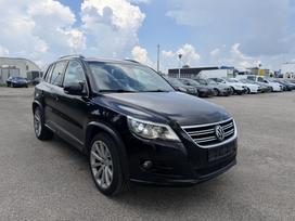 Volkswagen Tiguan, 2.0 l., Внедорожник / Кроссовер