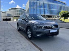 Volkswagen Tiguan, 1.5 l., off-road / crossover