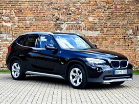 BMW X1, 2.0 l., off-road / crossover