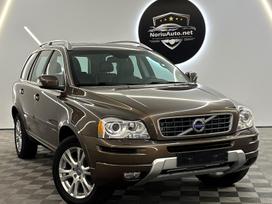 Volvo XC90, 2.4 l., off-road / crossover